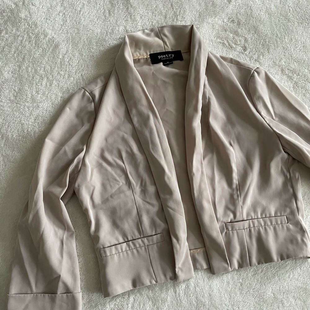Poetry Cream Jacket - Picture 5 of 6